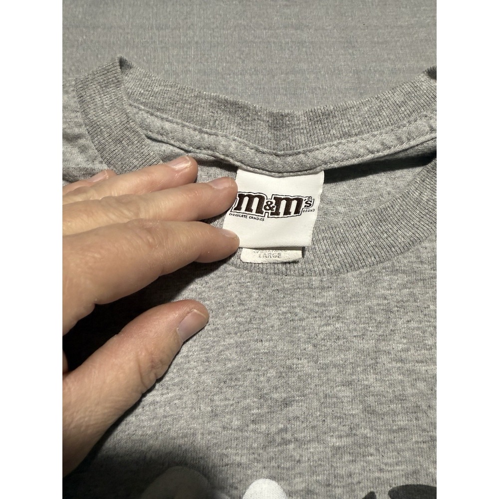 M&M's Blue Character Graphic T Shirt Mens L Pop Culture Y2K Streetwear Novelty - Picture 3 of 7